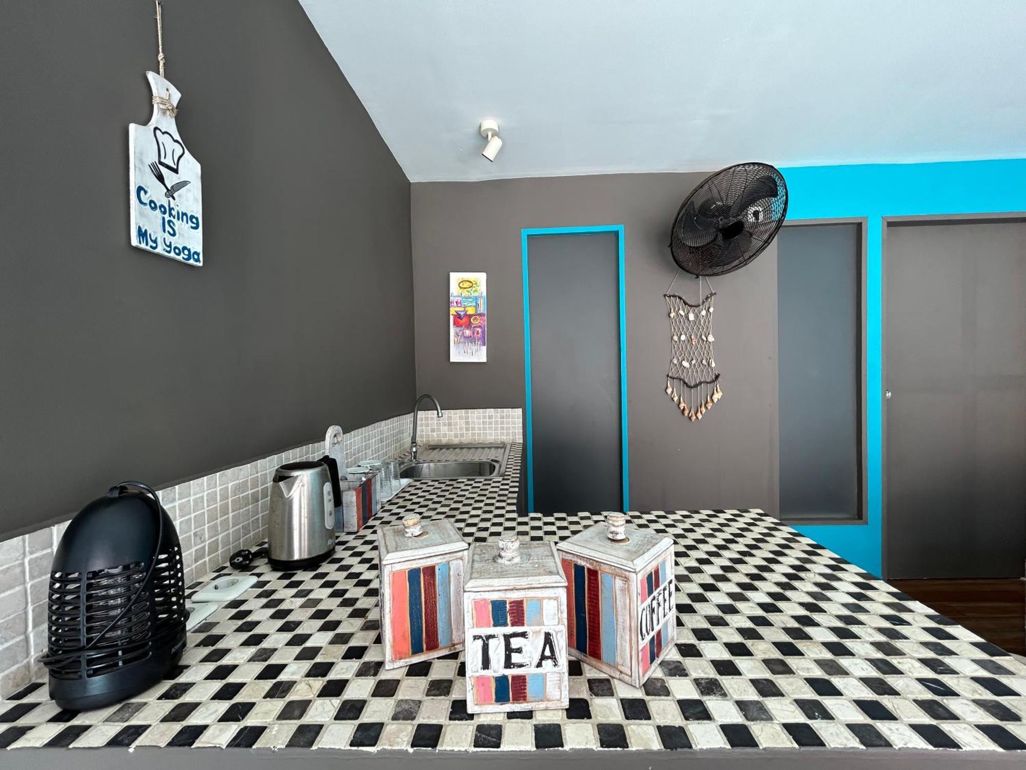 Meno Suites Гили-Мено Экстерьер фото